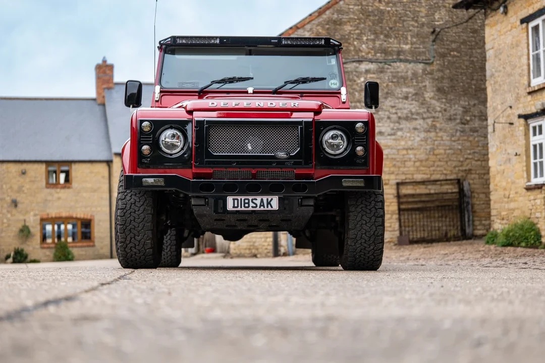 2014 Land Rover Defender 110 - Image 2 of 30