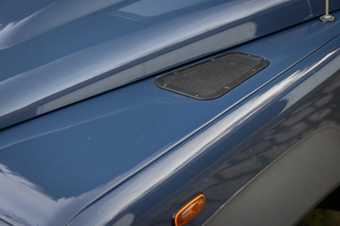 2014 Land Rover Defender 110 - Image 30 of 31
