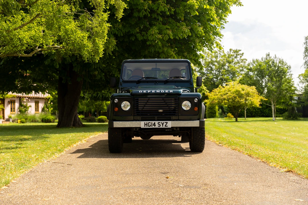 2014 Land Rover Defender 110 - Image 2 of 31