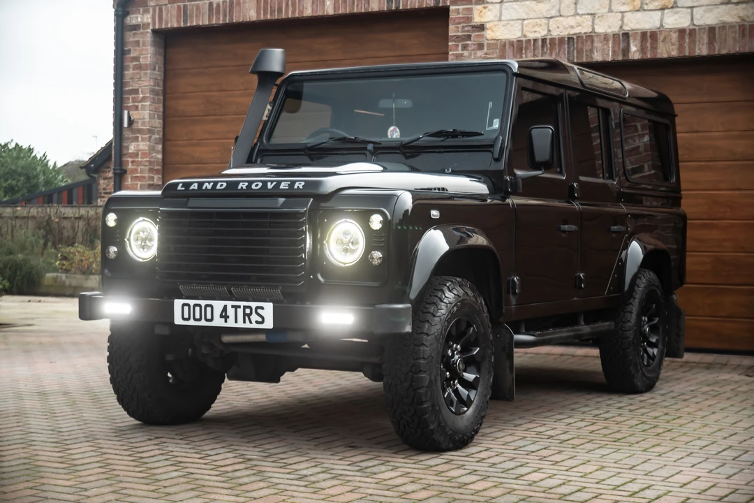 2014 Land Rover Defender 110 - Image 22 of 31