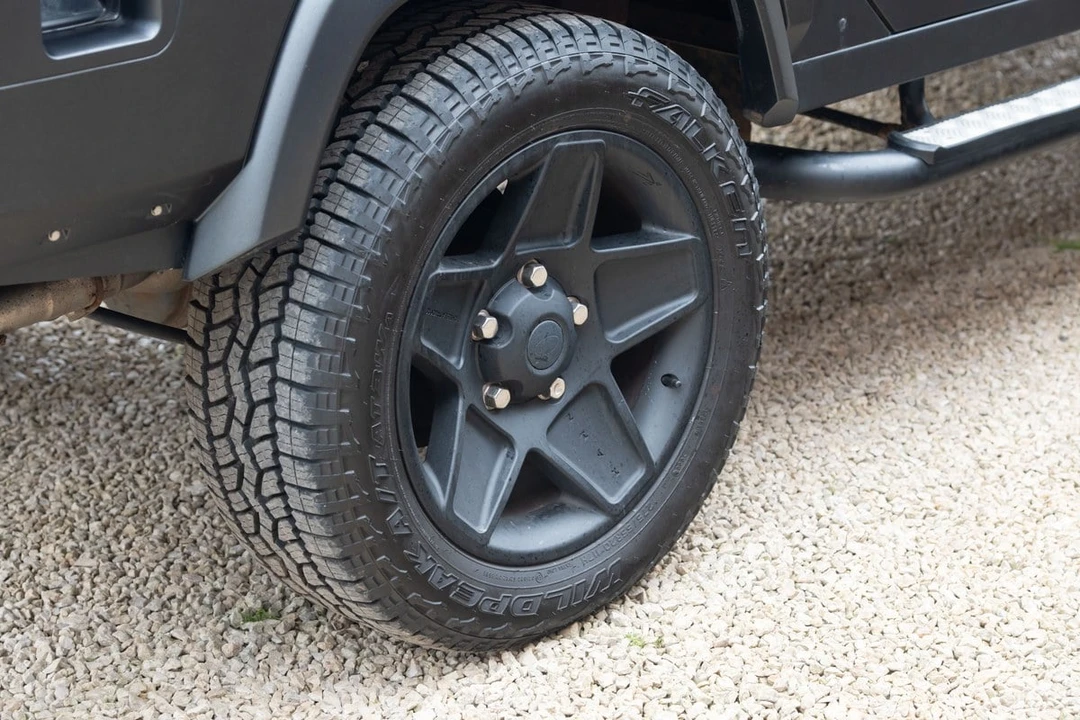 2014 Land Rover Defender 110 - Image 22 of 31