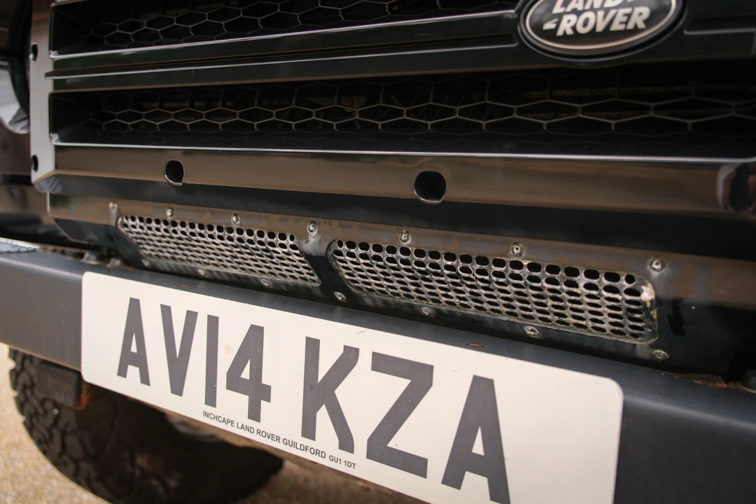 2014 Land Rover Defender 110 - Image 23 of 31