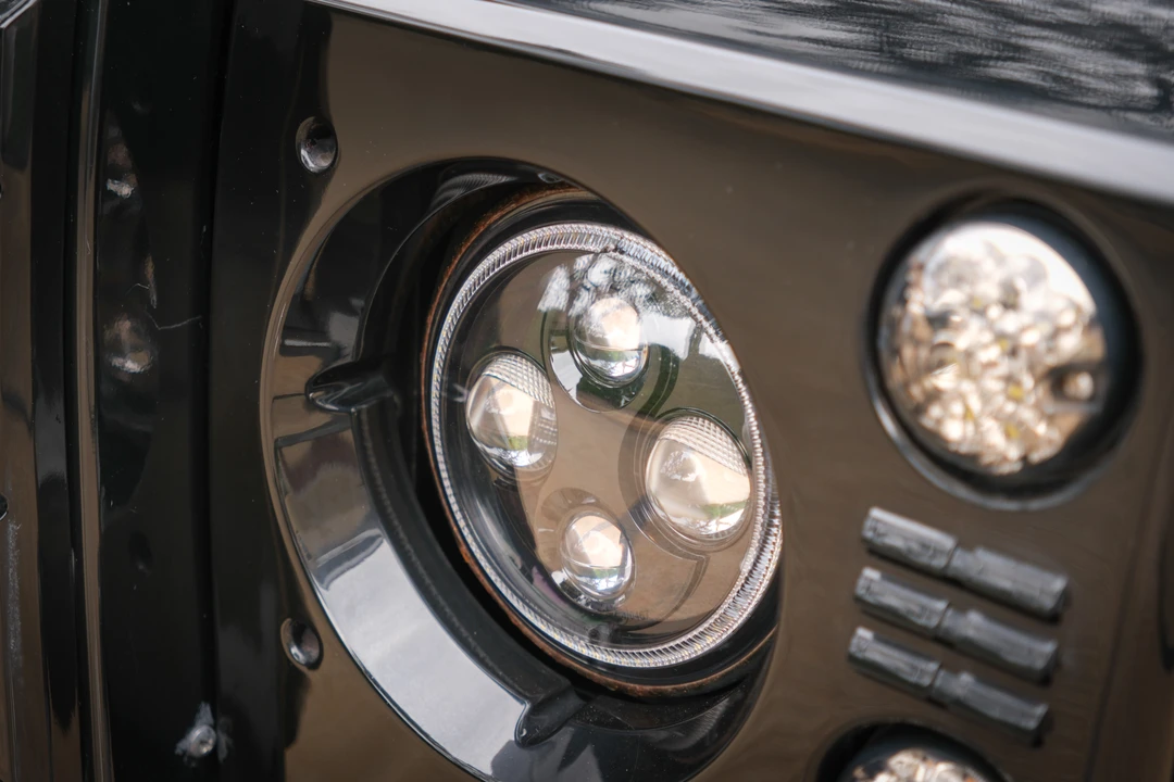 2014 Land Rover Defender 110 - Image 27 of 31