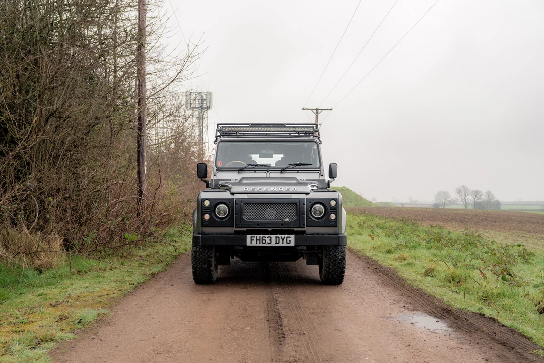 2013 Land Rover Defender 110 - Image 2 of 31