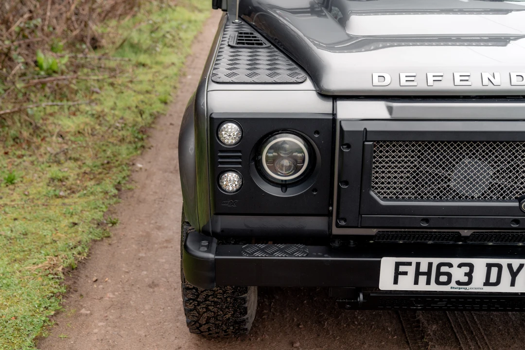 2013 Land Rover Defender 110 - Image 21 of 31