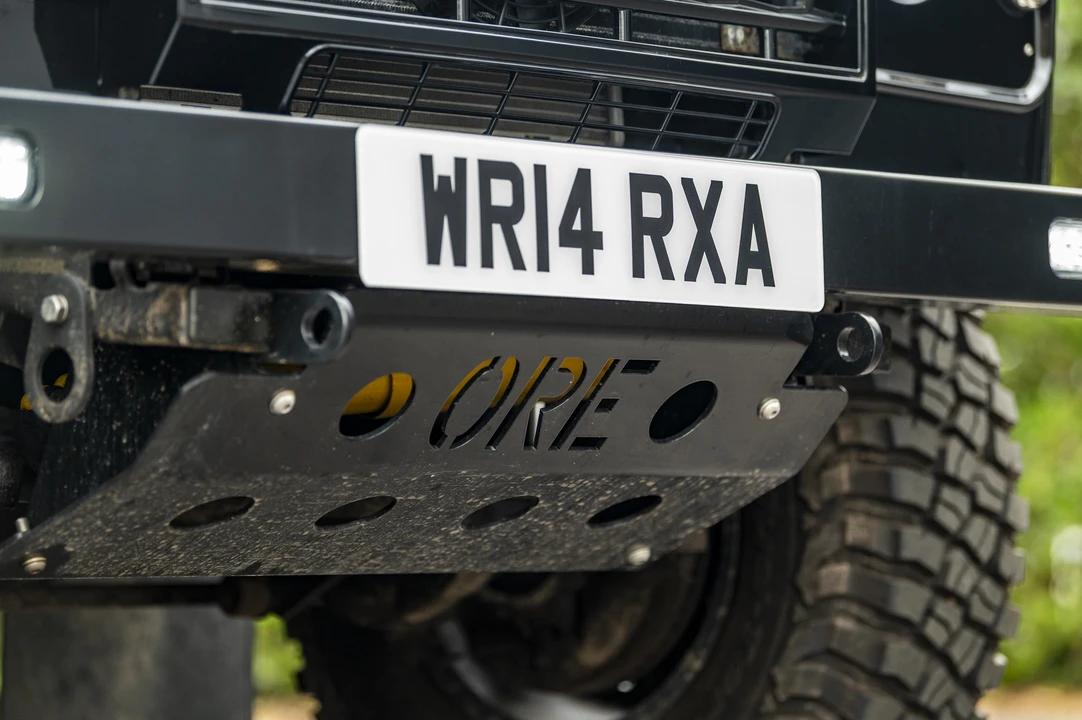 2014 Land Rover Defender 110 - Image 13 of 31