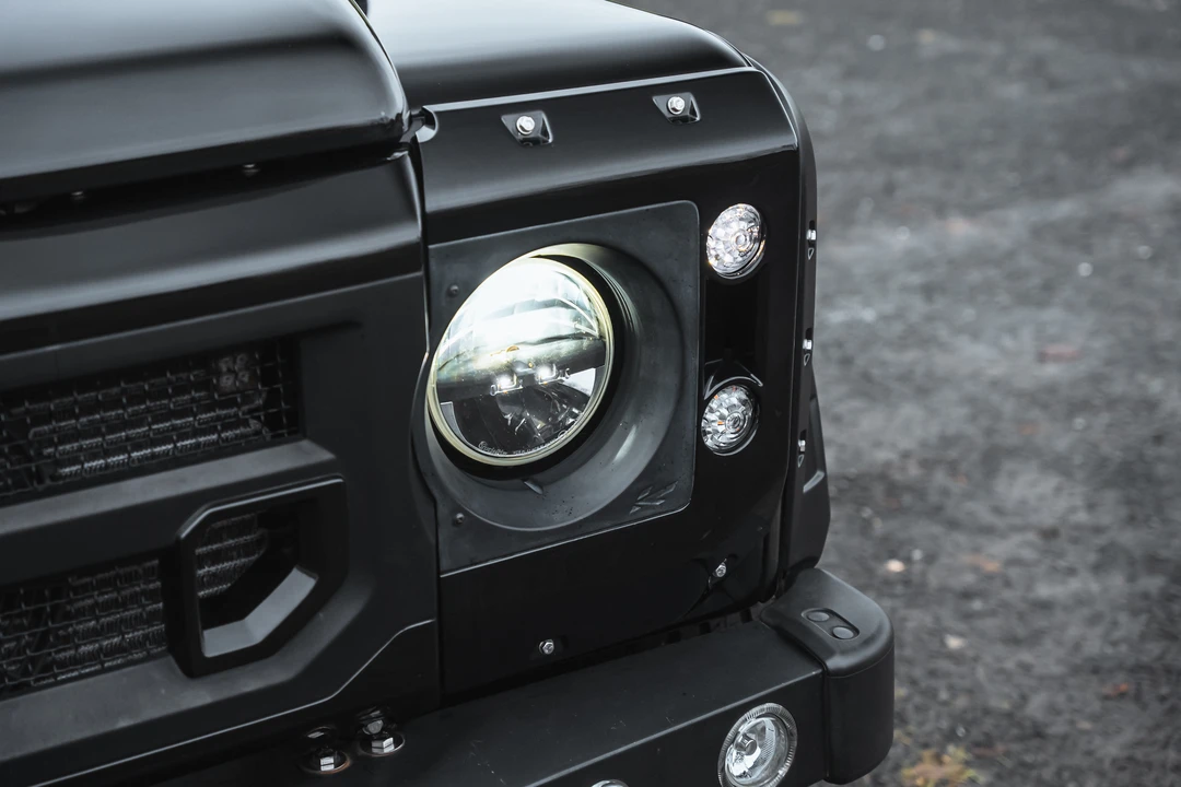 2014 Land Rover Defender 110 - Image 22 of 31