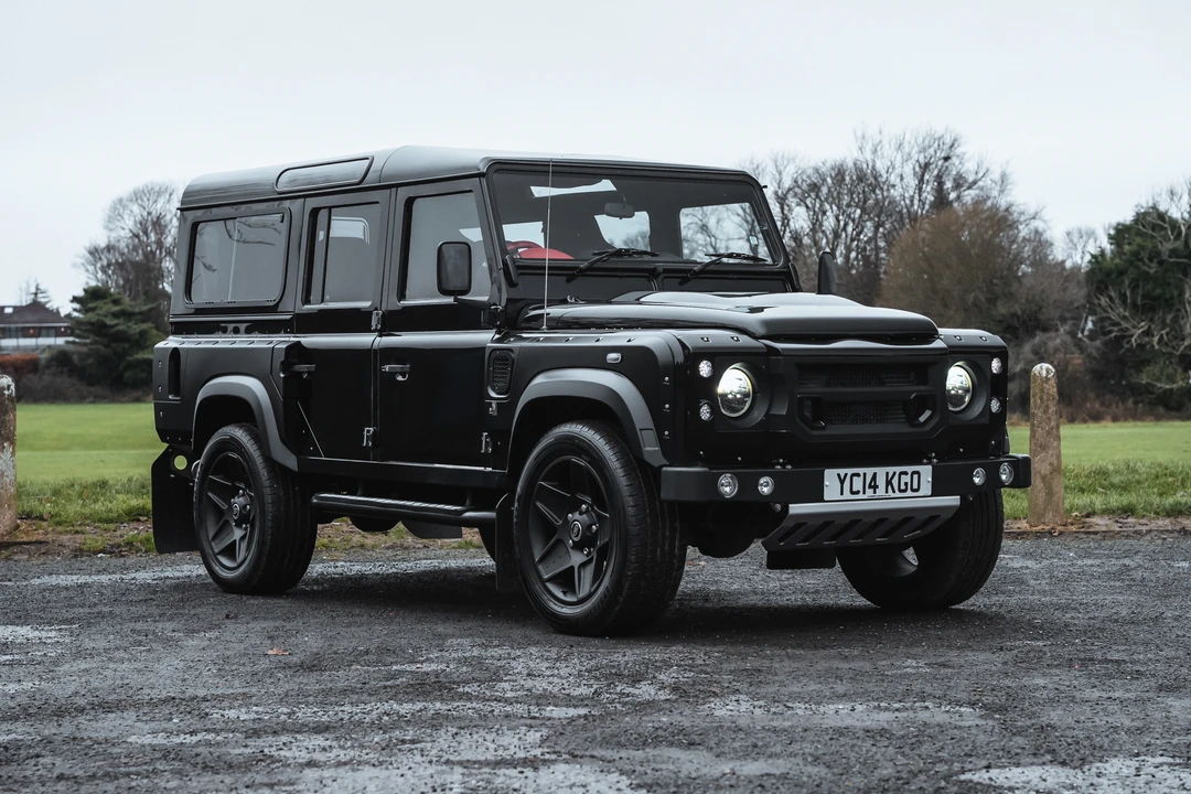 2014 Land Rover Defender 110 - Image 11 of 31