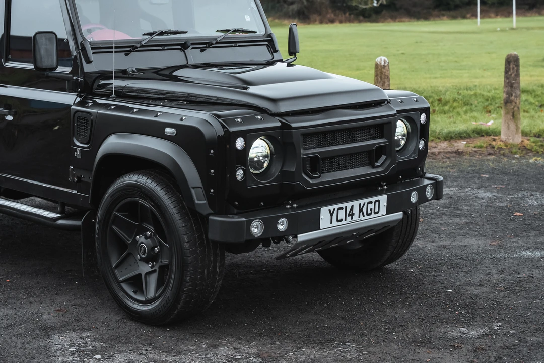 2014 Land Rover Defender 110 - Image 18 of 31