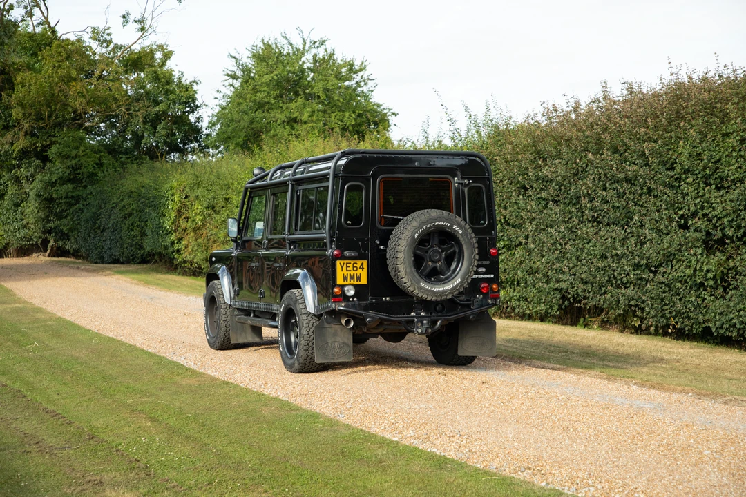 2014 Land Rover Defender 110 - Image 21 of 31