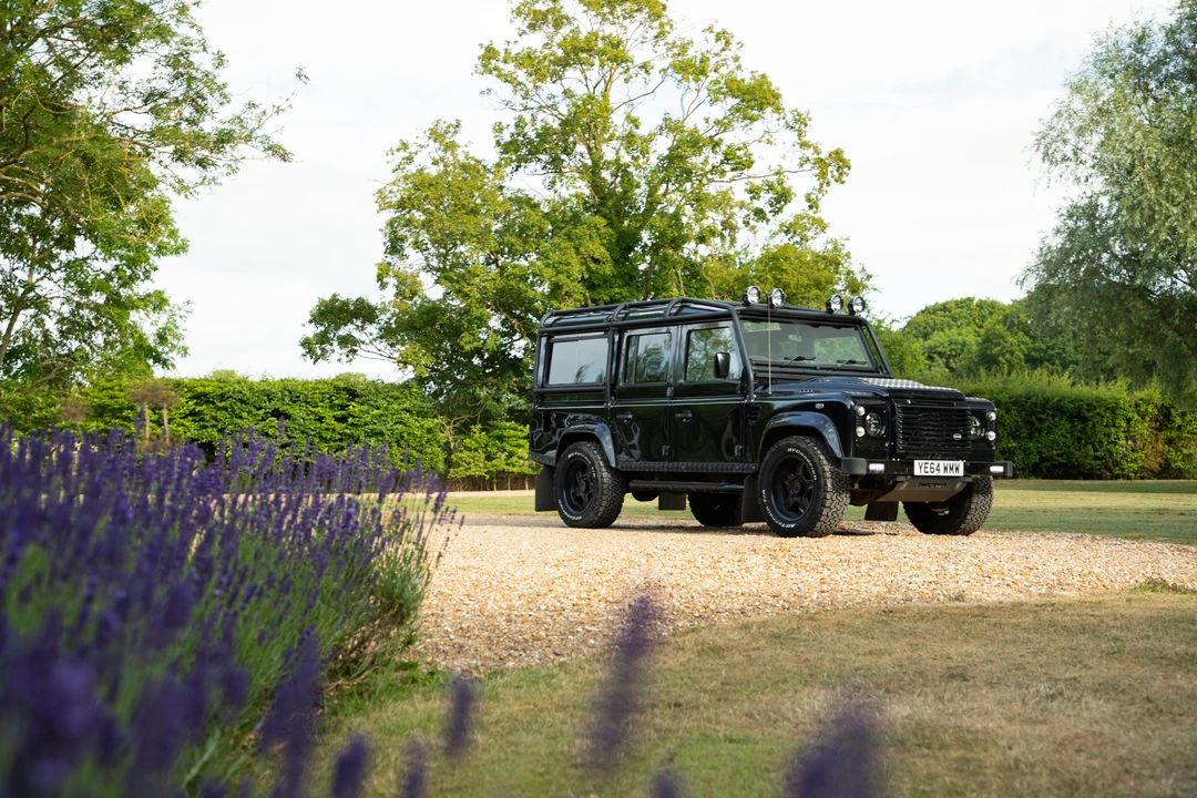 2014 Land Rover Defender 110 - Image 23 of 31