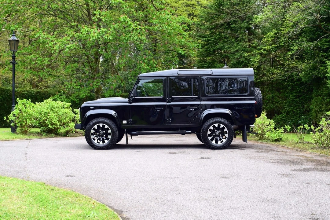 2014 Land Rover Defender 110 - Image 22 of 30