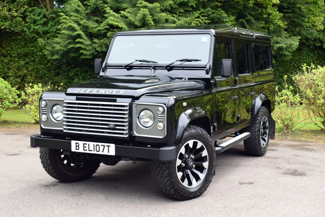 2014 Land Rover Defender 110 - Image 20 of 30