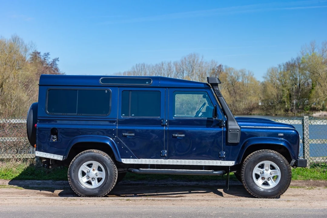 2014 Land Rover Defender 110 - Image 30 of 30