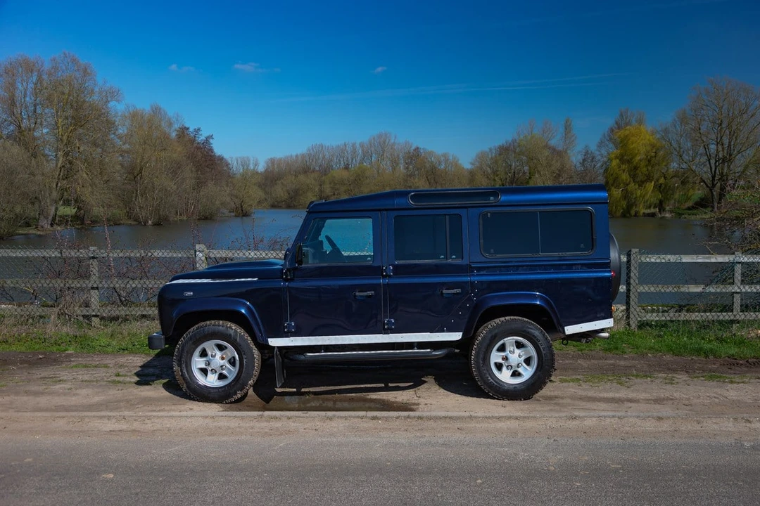 2014 Land Rover Defender 110 - Image 26 of 30