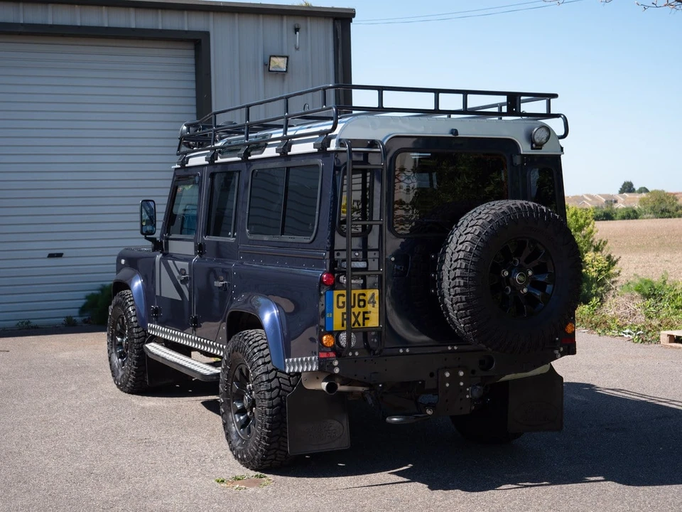 2014 Land Rover Defender 110 - Image 12 of 30