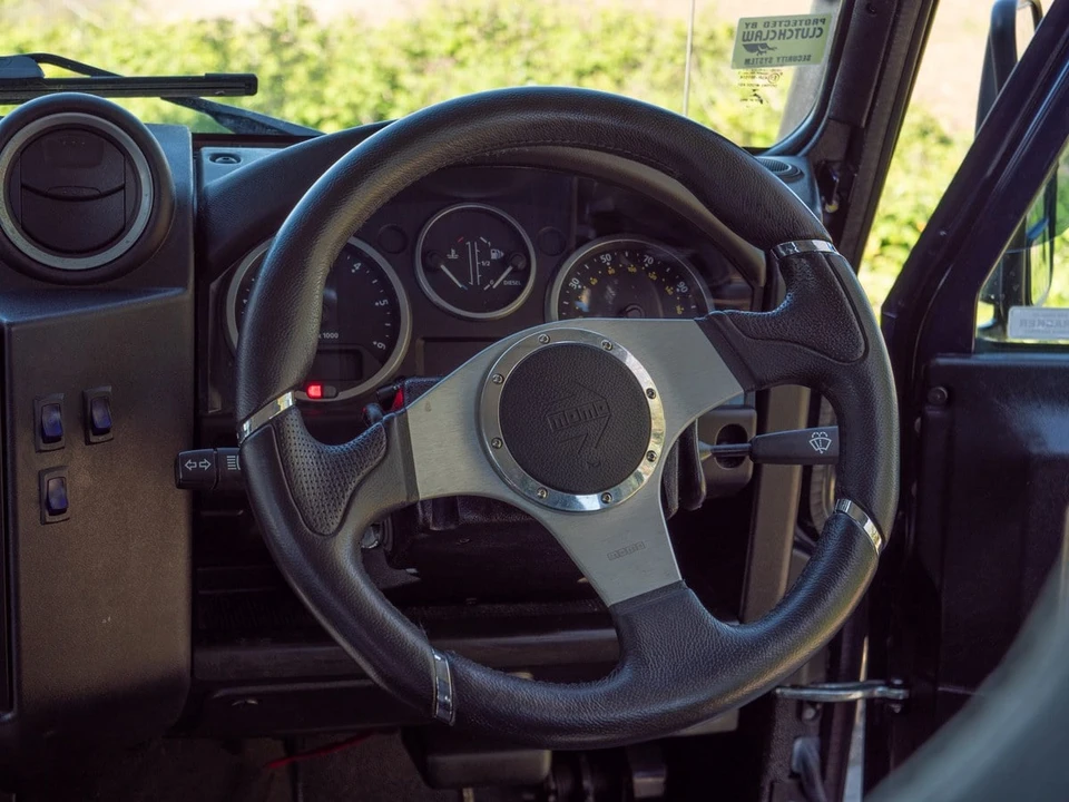 2014 Land Rover Defender 110 - Image 25 of 30