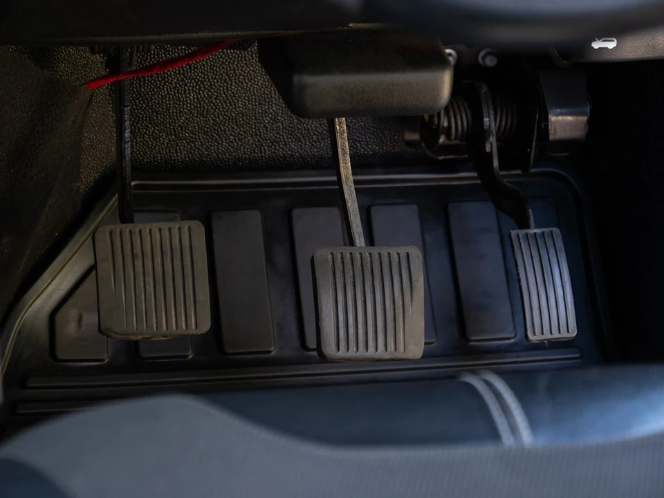 2014 Land Rover Defender 110 - Image 30 of 30