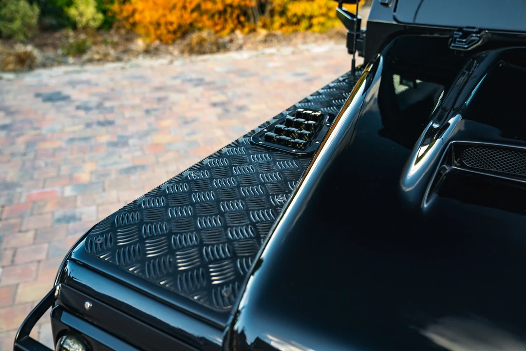 2014 Land Rover Defender 110 - Image 12 of 31