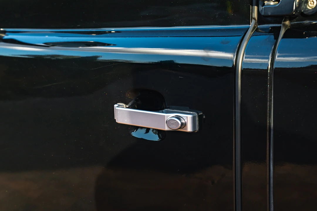 2014 Land Rover Defender 110 - Image 21 of 31