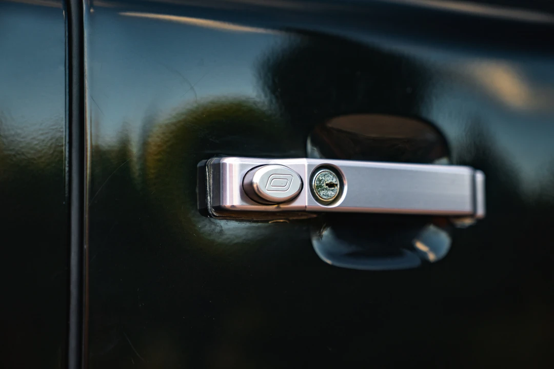 2014 Land Rover Defender 110 - Image 25 of 31