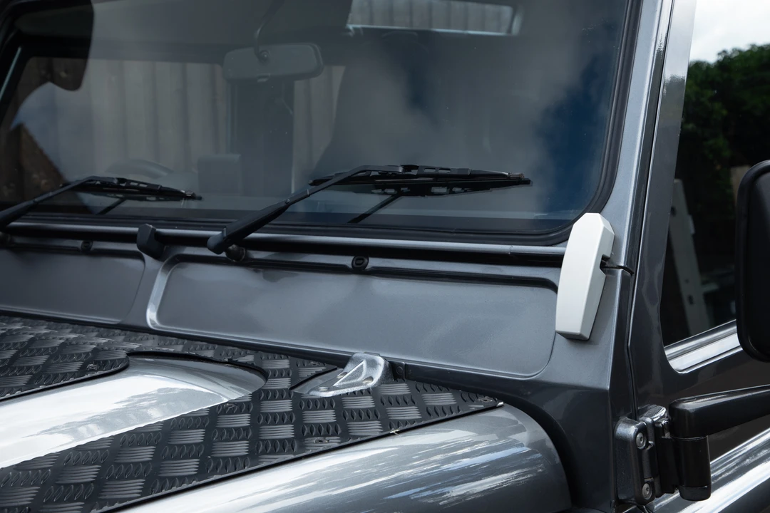 2014 Land Rover Defender 110 - Image 28 of 31