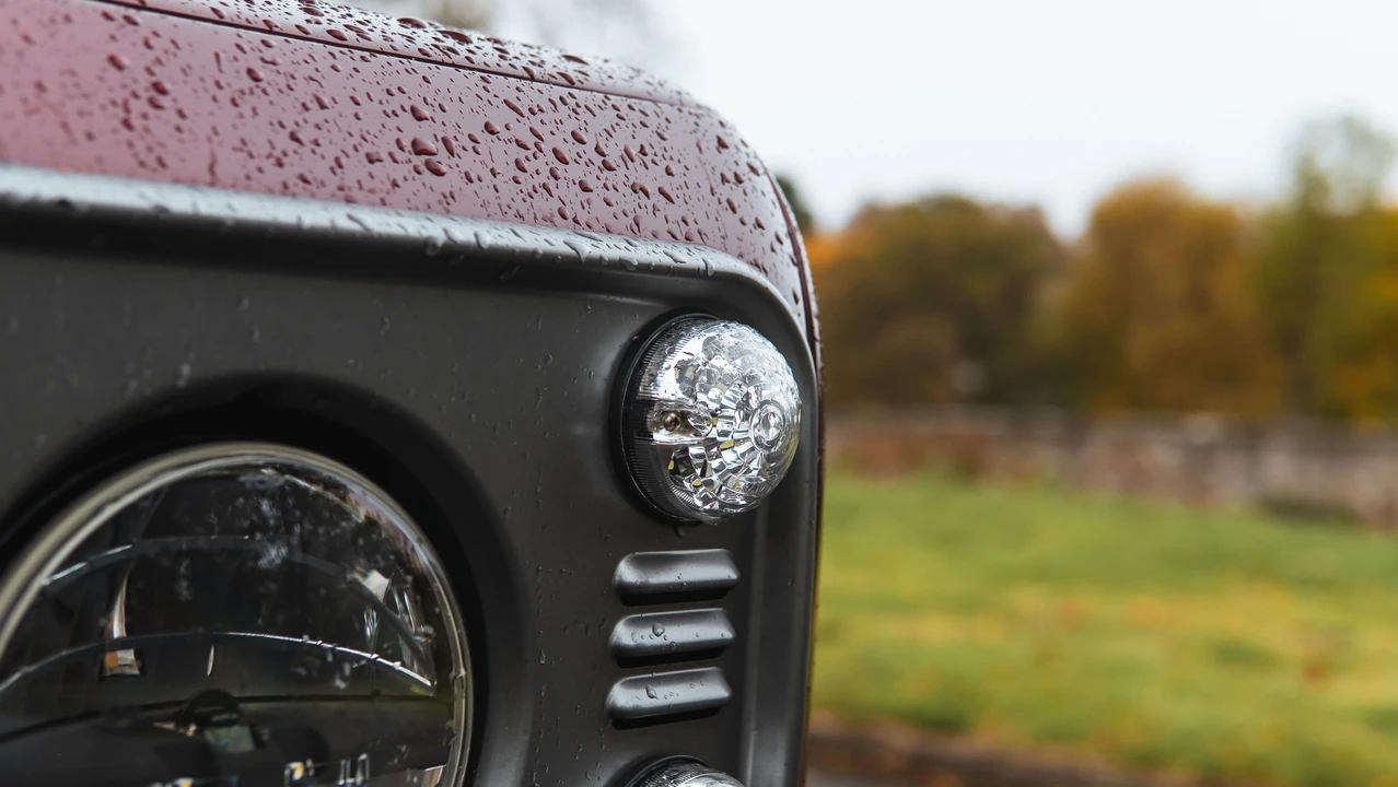 2014 Land Rover Defender 110 - Image 26 of 31