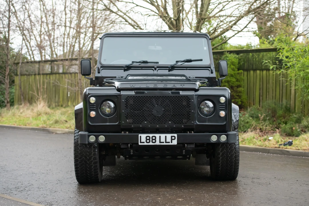 2014 Land Rover Defender 110 - Image 3 of 31