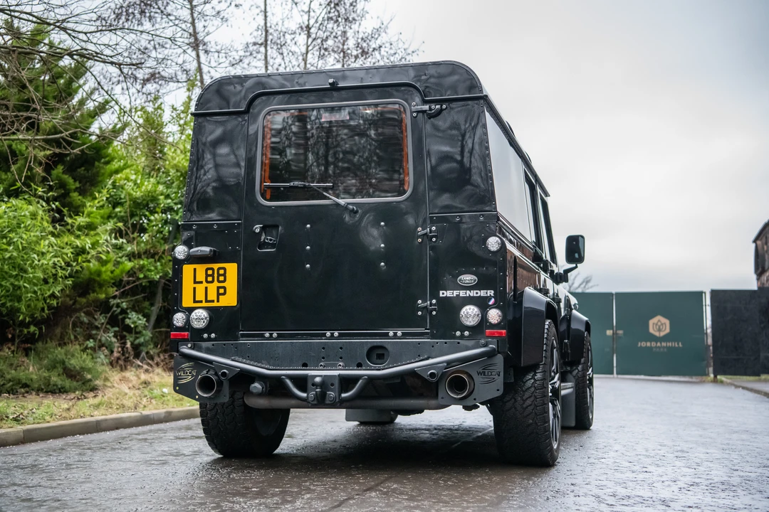 2014 Land Rover Defender 110 - Image 8 of 31