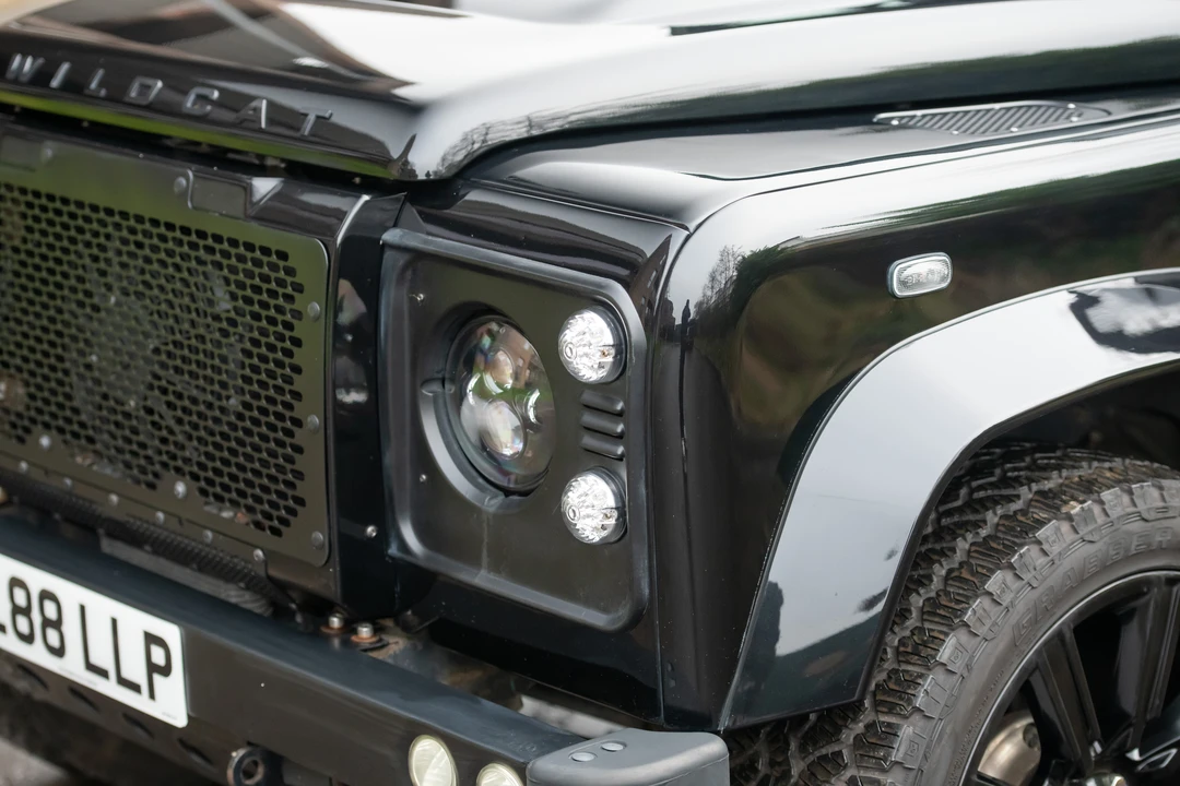 2014 Land Rover Defender 110 - Image 18 of 31