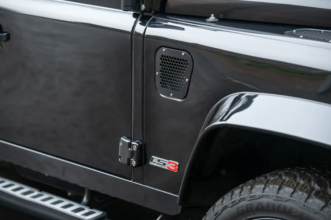 2014 Land Rover Defender 110 - Image 29 of 31