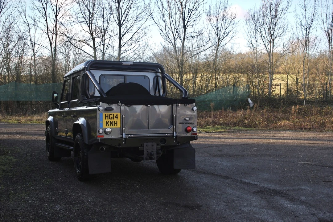 2014 Land Rover Defender 110 - Image 30 of 30