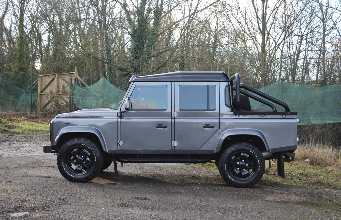 2014 Land Rover Defender 110 - Image 22 of 30