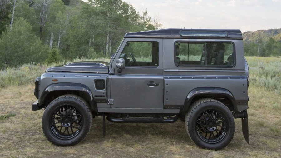 2014 Land Rover Defender 90 - Image 2 of 31