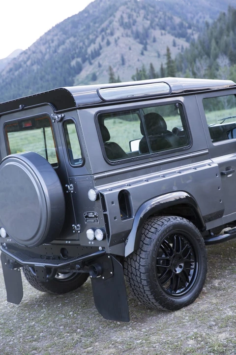2014 Land Rover Defender 90 - Image 14 of 31