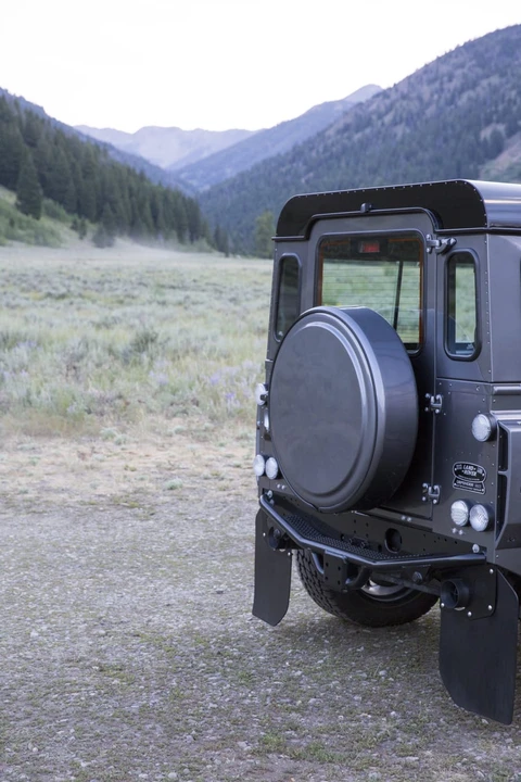 2014 Land Rover Defender 90 - Image 19 of 31