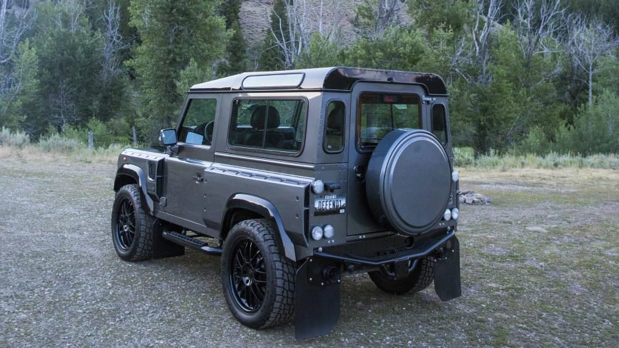 2014 Land Rover Defender 90 - Image 10 of 31