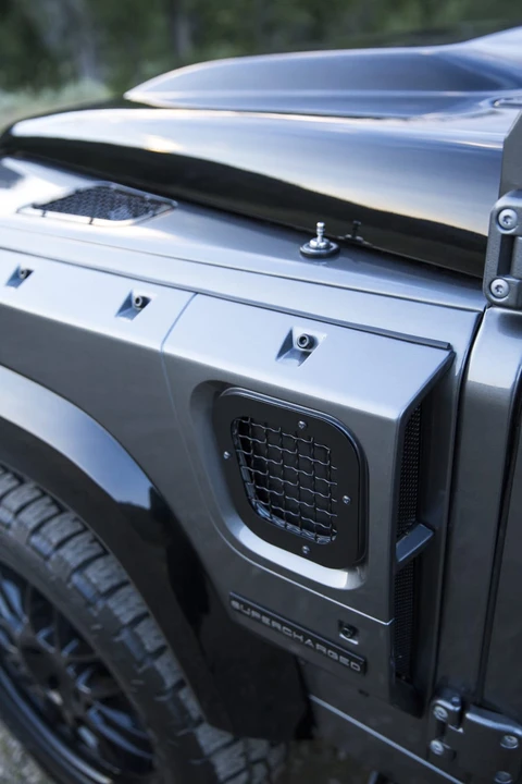 2014 Land Rover Defender 90 - Image 15 of 31