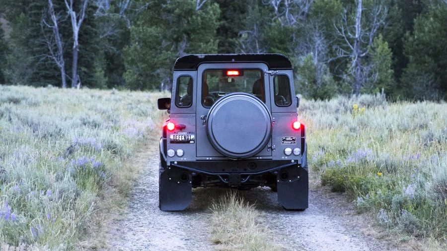 2014 Land Rover Defender 90 - Image 27 of 31