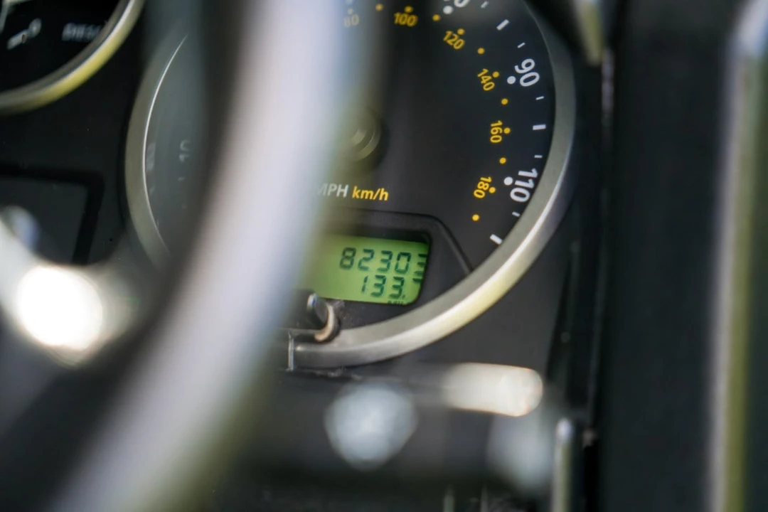 2014 Land Rover Defender 90 - Image 13 of 30