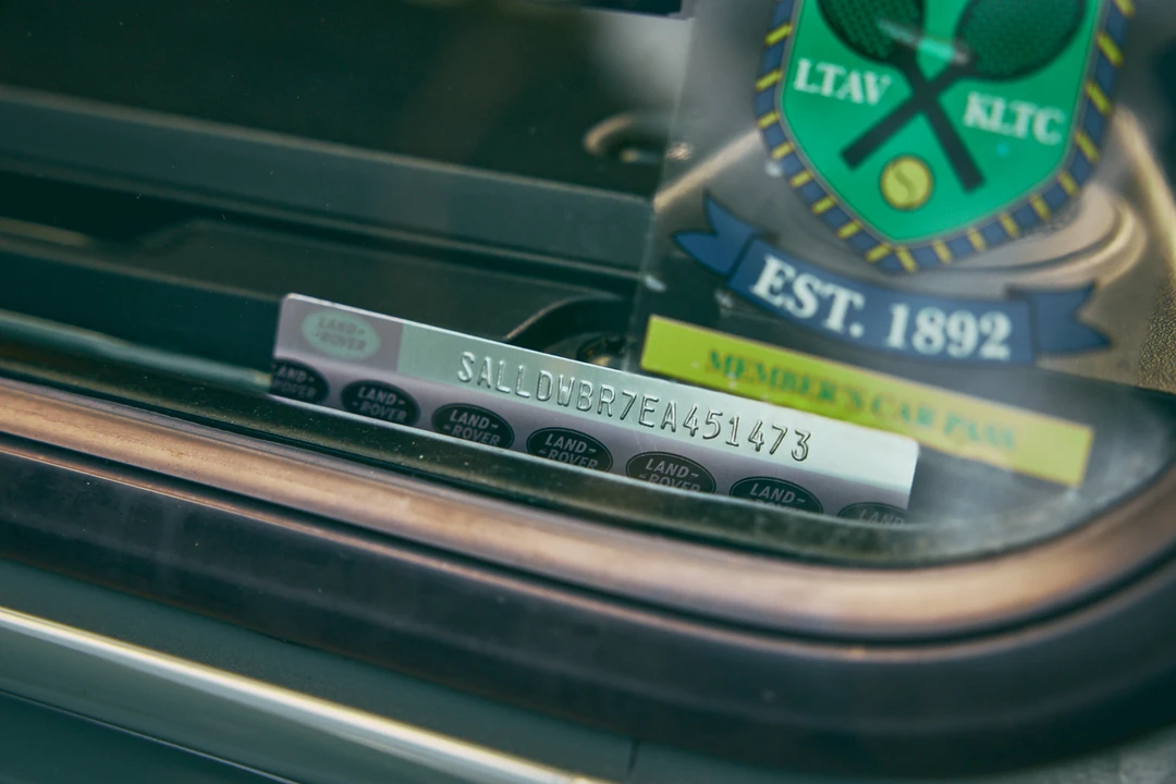 2014 Land Rover Defender 90 - Image 11 of 31