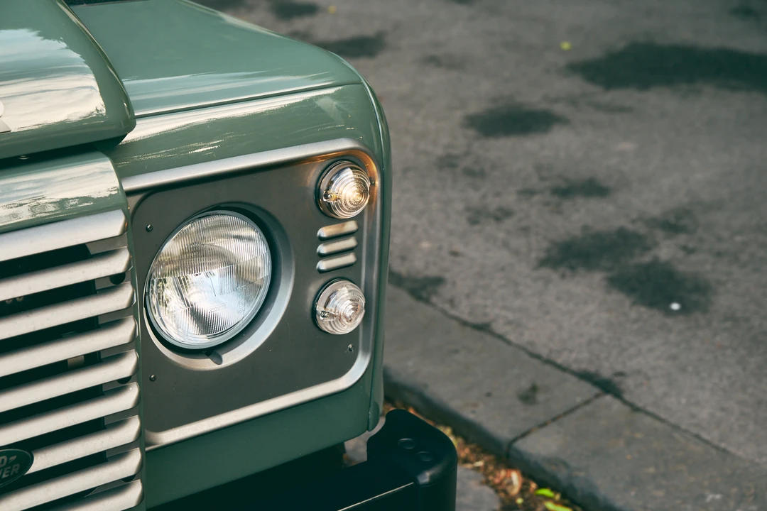 2014 Land Rover Defender 90 - Image 18 of 31