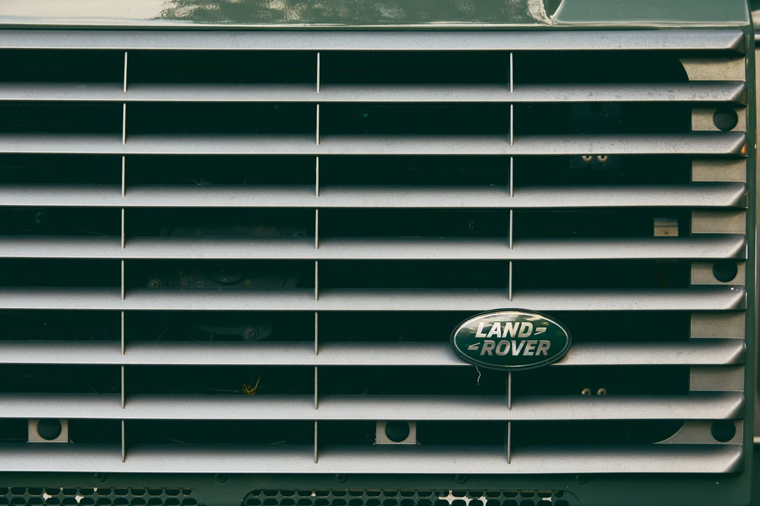 2014 Land Rover Defender 90 - Image 22 of 31