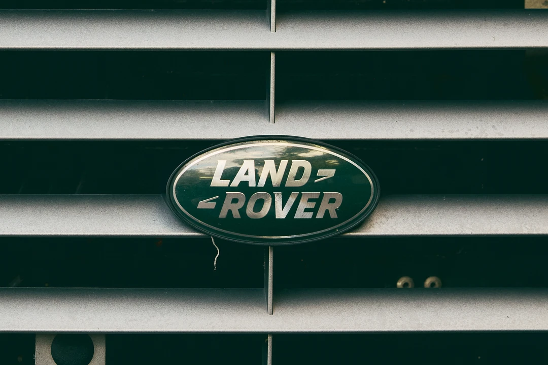 2014 Land Rover Defender 90 - Image 24 of 31