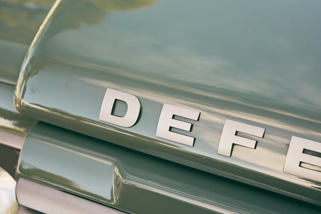 2014 Land Rover Defender 90 - Image 25 of 31
