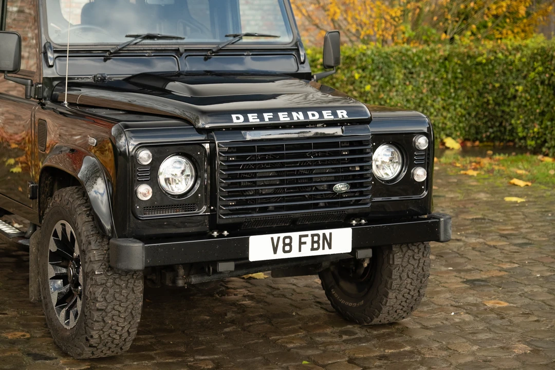 2014 Land Rover Defender 90 - Image 13 of 31