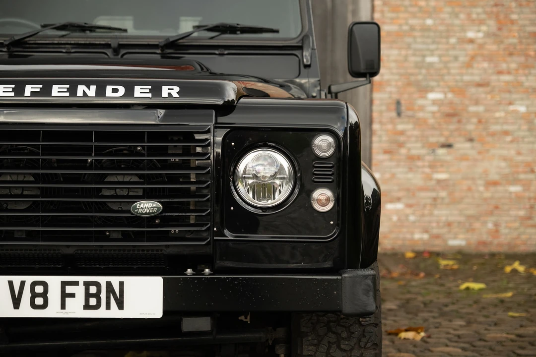 2014 Land Rover Defender 90 - Image 15 of 31