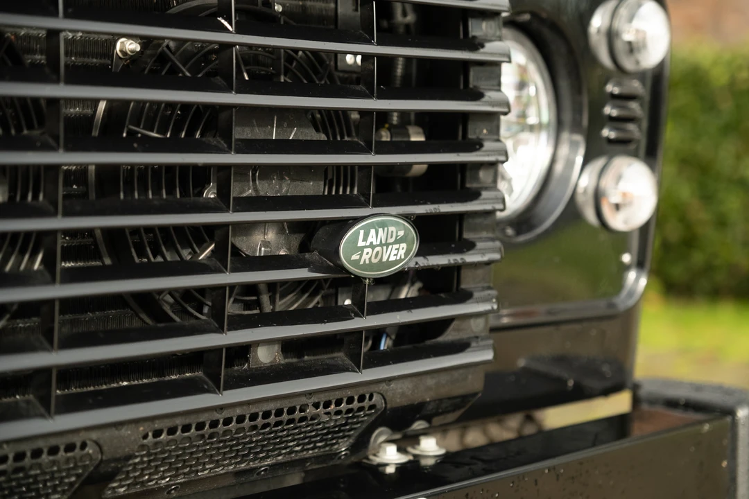 2014 Land Rover Defender 90 - Image 20 of 31