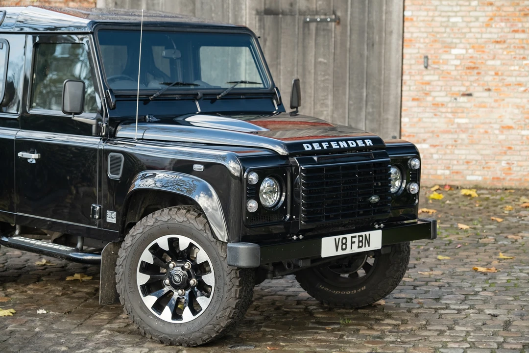 2014 Land Rover Defender 90 - Image 30 of 31