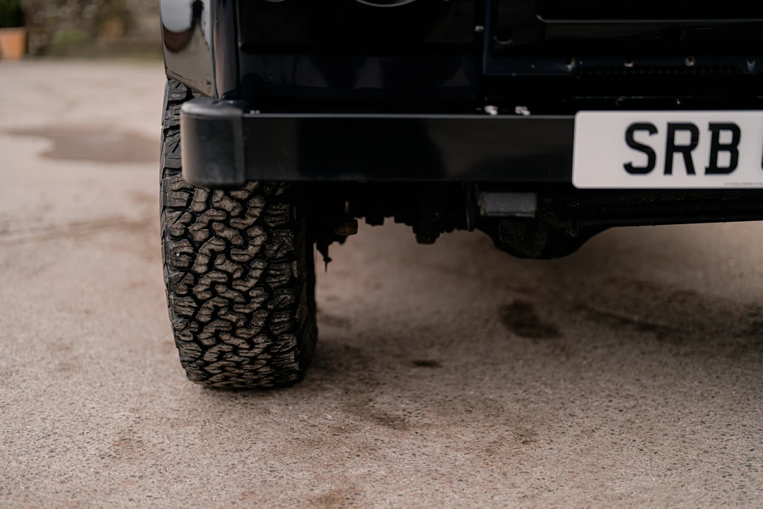 2014 Land Rover Defender 90 - Image 14 of 31